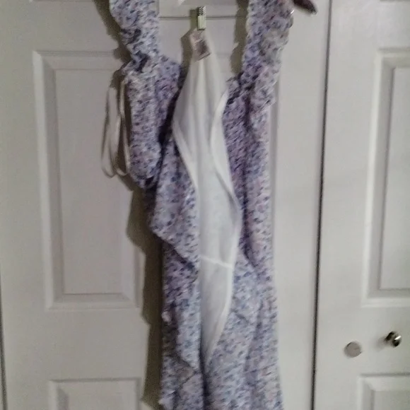 Print ruffle sleeve sun Dress smocked top Tier dress Size 14 Nanette lepore - Picture 8 of 8